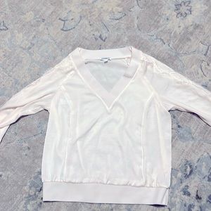 Express v neck L/S top with lace sleeves